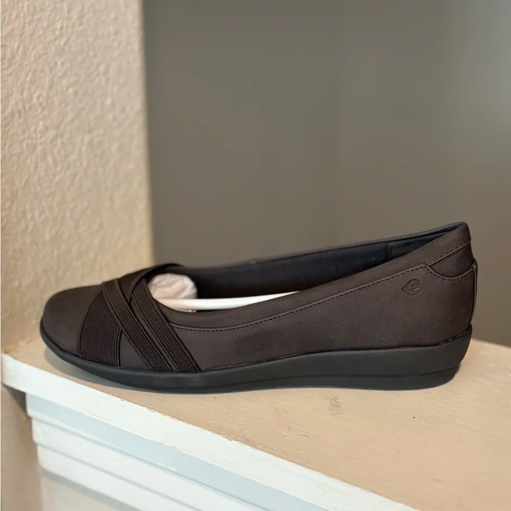 Easy Spirit Women’s Slip-on Ballet Flats Acasia Dark Brown Size 6 Wide - Picture 4 of 10